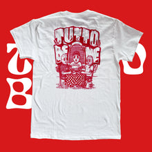 Lade das Bild in den Galerie-Viewer, TUTTO BENE 2026 Shirt
